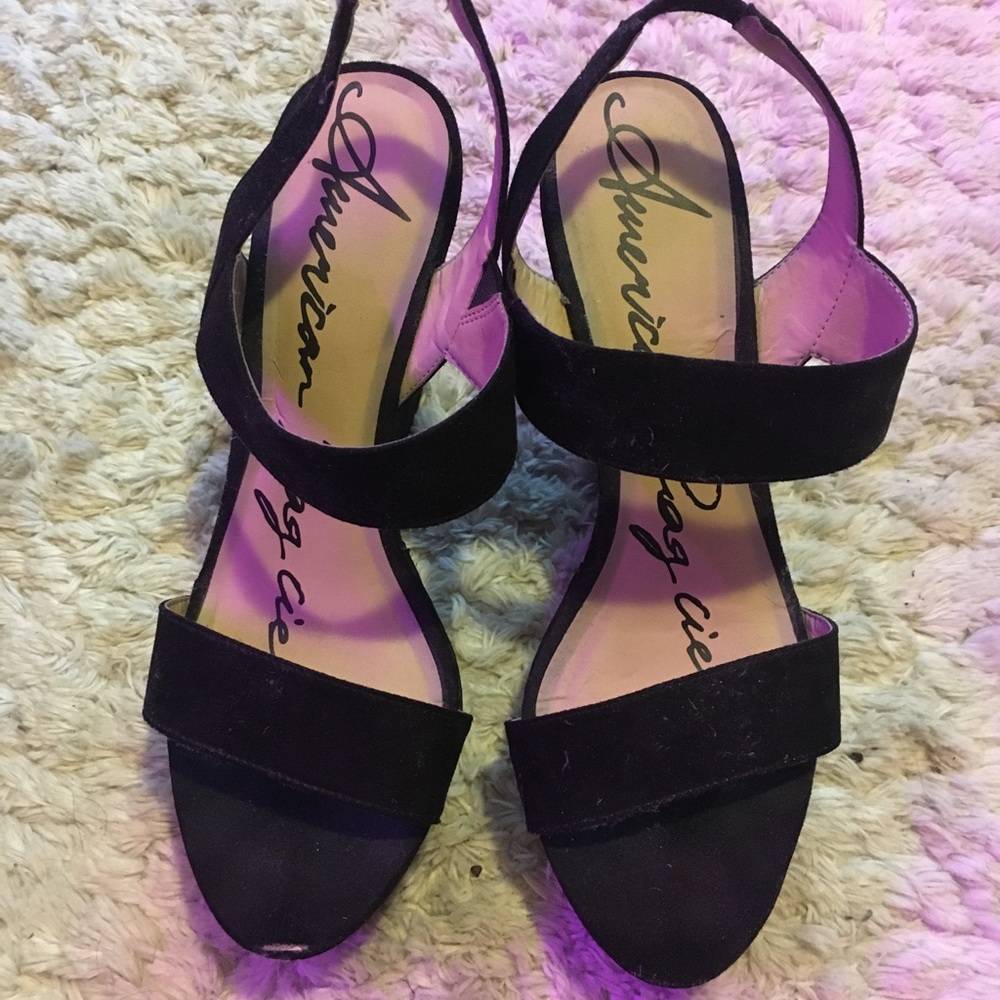 💛Black Wedges